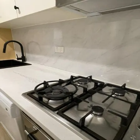 Spacious With A Large Pool Close To The Beach, Ac, Wifi